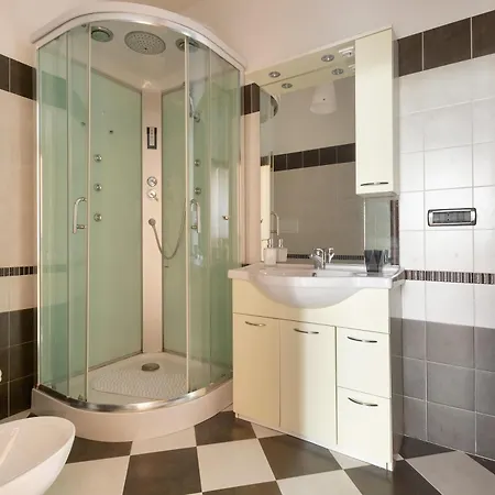 Ko By Barbarhouse オートラント