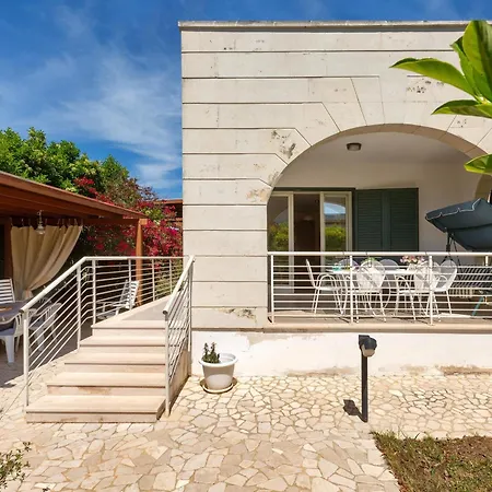 Будинок відпочинку Ko By Barbarhouse Отранто