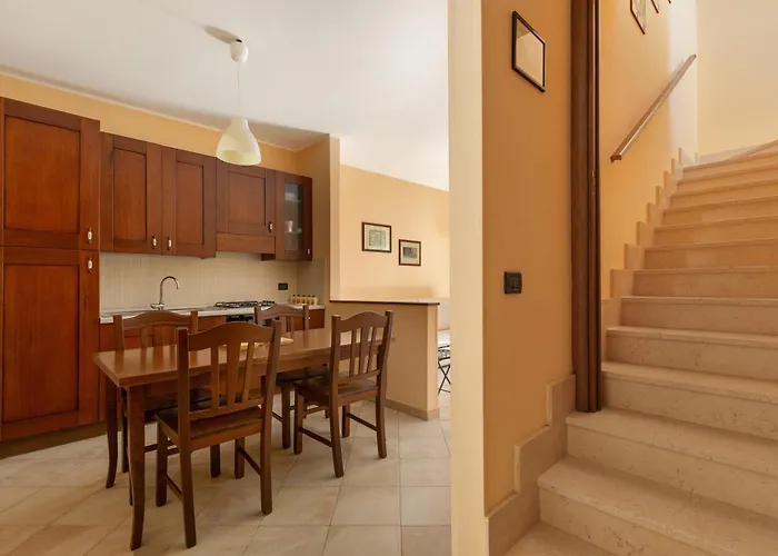 Ko By Barbarhouse Отранто